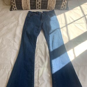 Frame Le High Flare Jeans